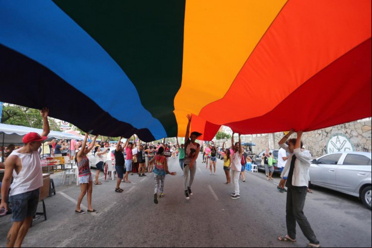 Foto de apoio ilustrativo. Parada pela Diversidade na Beira Mar será neste domingo, 7