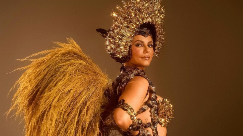 Paolla Oliveira vira onça na Marquês de Sapucaí no Carnaval de 2024