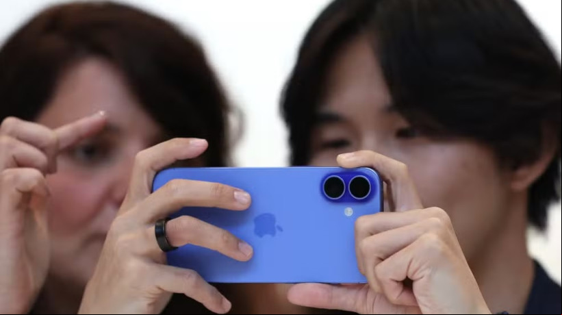 O modelo bÃ¡sico do iPhone 16 superou as variantes Pro e Pro Max e se tornou o smartphone mais vendido do mundo no 1Âº trimestre de 2025 