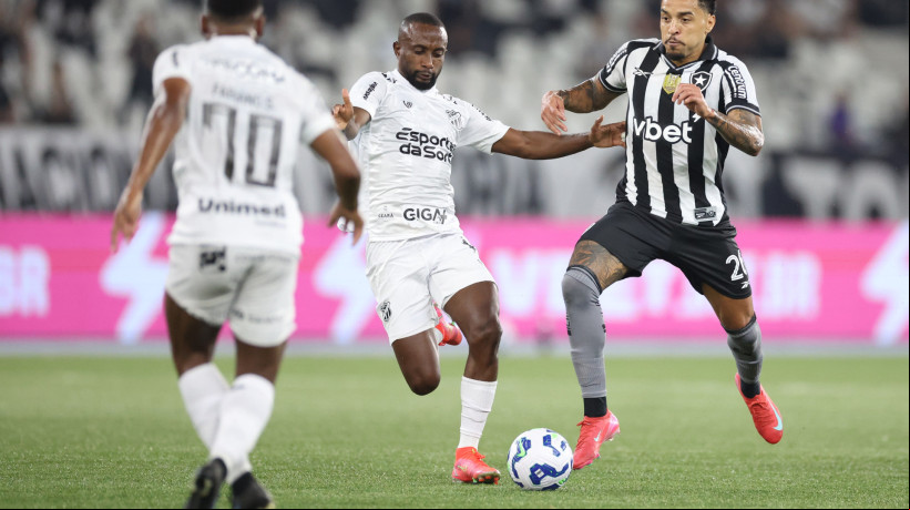 Ceará perdeu para o Botafogo por 3 a 2 no Rio de Janeiro, em jogo válido pela 10ª rodada da Série A 
