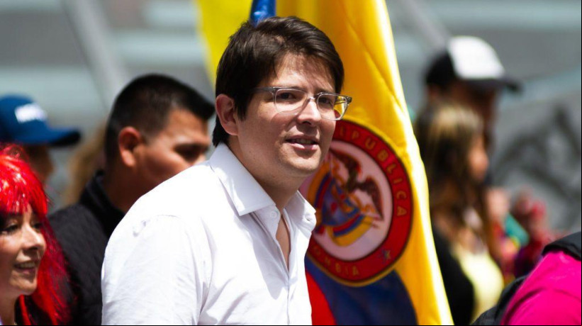 O senador Miguel Uribe 